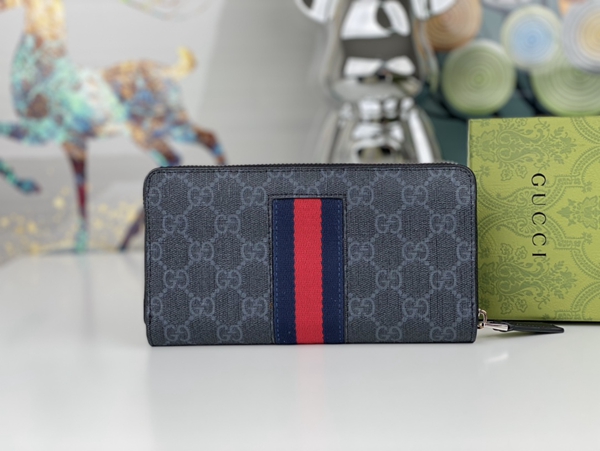 グッチ財布コピー背面デザイン